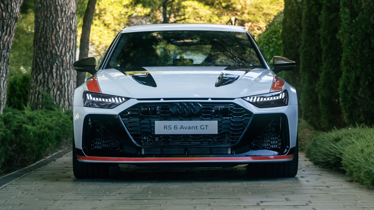 아우디 'RS 6 아반트 GT'의 이미지이다.