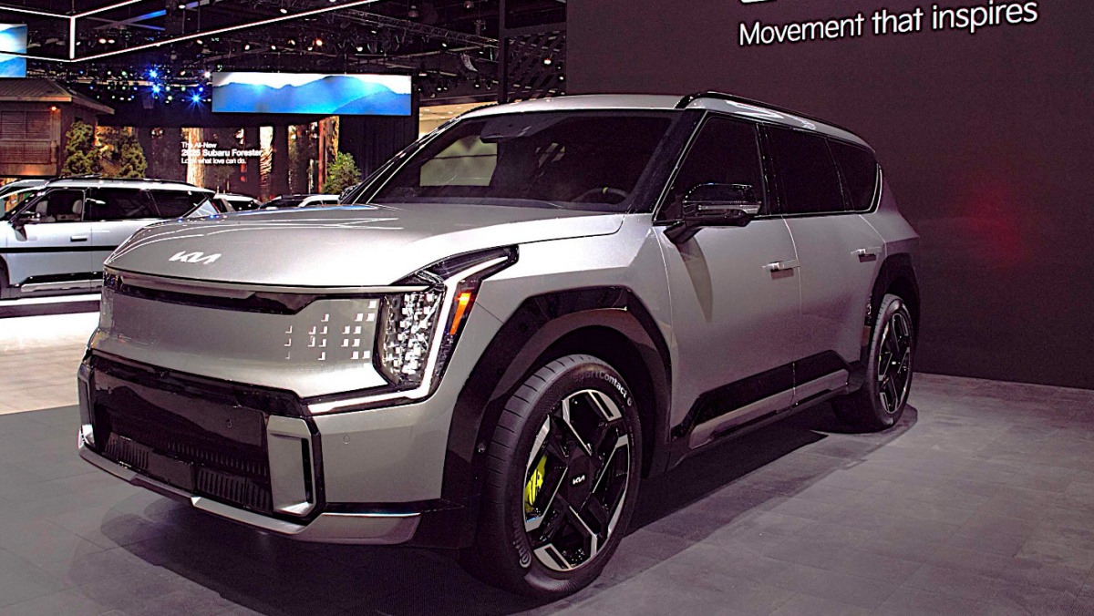 '기아 EV9 GT'의 사진이다.
