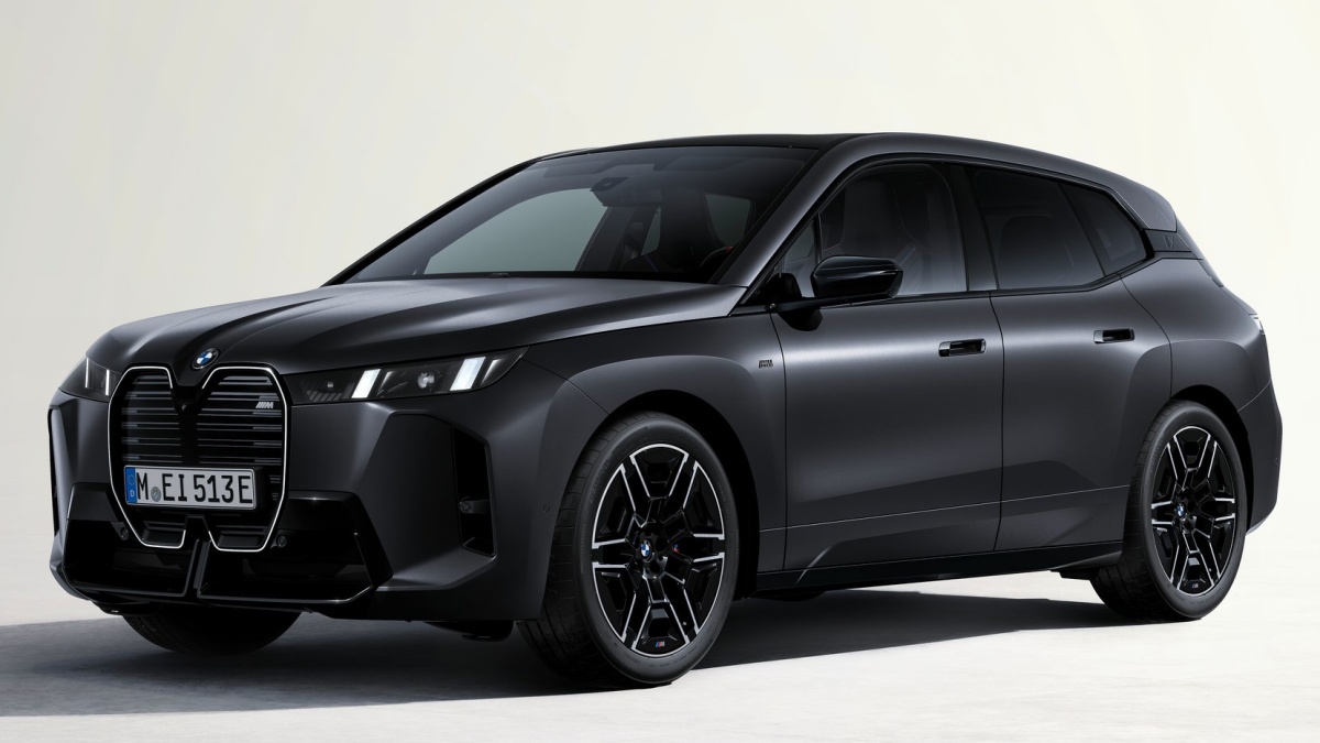 BMW의 'BMW iX' 차량이다.