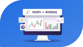 컴퓨터 모니터에 "KOSPI vs KOSDAQ" 이라고 적힌 검색창과 각종 주가 차트가 있습니다.